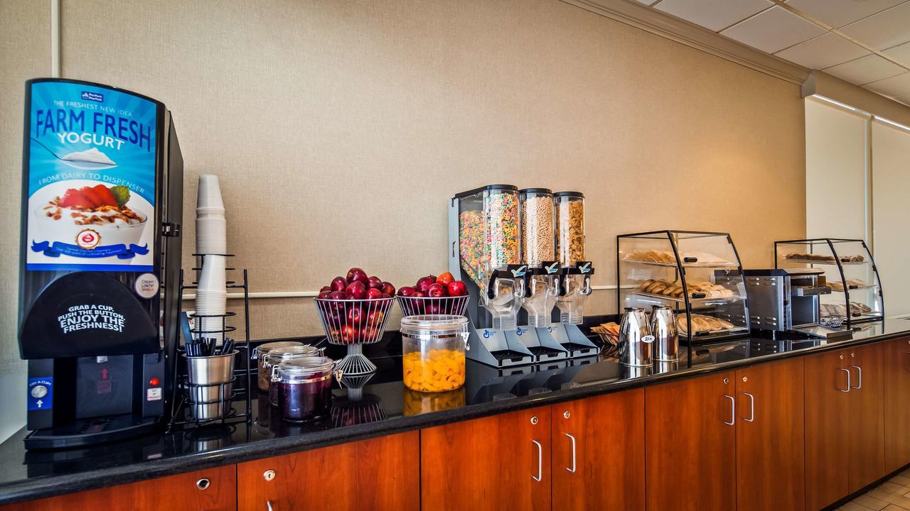 Hotel Pentagon Arlington Luaran gambar