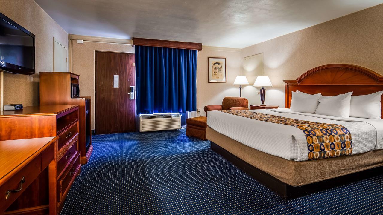 Hotel Pentagon Arlington Luaran gambar